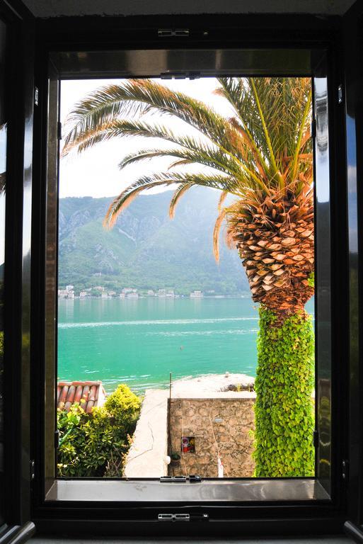 Holiday Home Maris Kotor Luaran gambar
