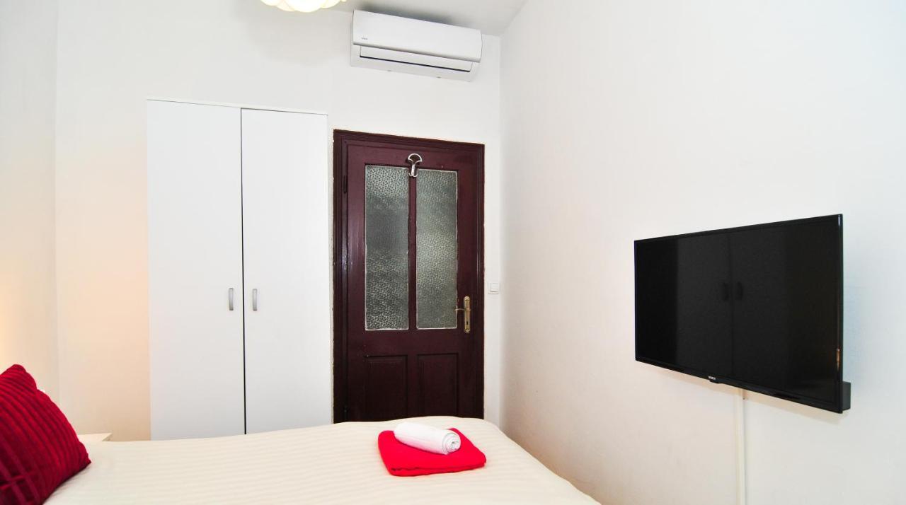 Holiday Home Maris Kotor Luaran gambar
